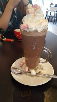 Ralphie And Poppys Play Cafe