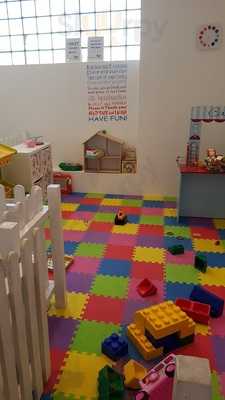 Ralphie And Poppys Play Cafe