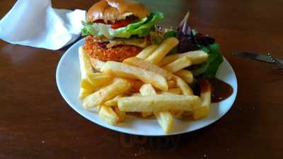 Nice "n" Chilled At The Hub