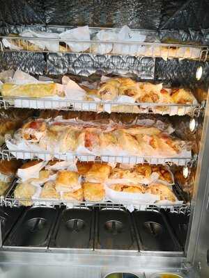 Pete's Bun Shop Cafe & Food Delivery