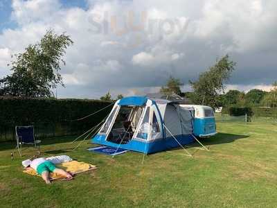 Sandy's Cafe At Orchard Park