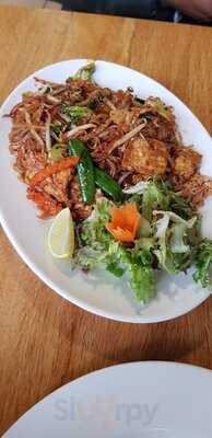 Saphan Thai