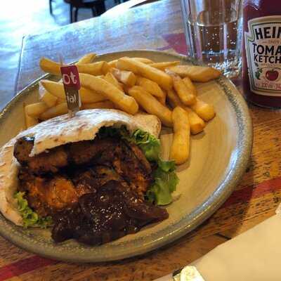 Nando's Enfield - Retail Park