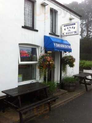 Y Dafarn Datws Fish And Chip Shop