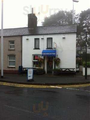 Y Dafarn Datws Fish And Chip Shop