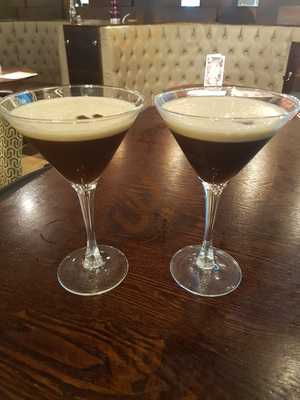 Slug & Lettuce Epsom