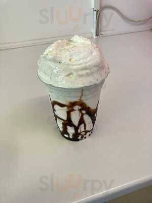 Shake, Waffle & Roll