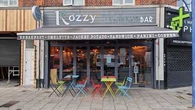 Kozzy Breakfast Bar