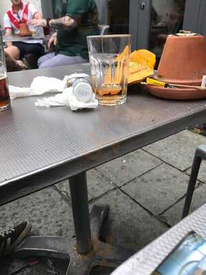 The Hain Line, Jd Wetherspoon