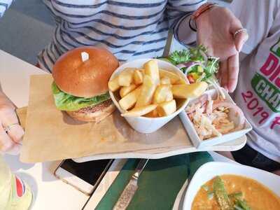 Vista Bar And Restaurant