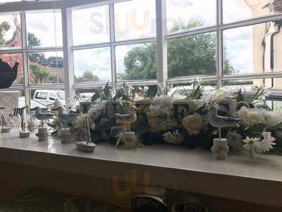 Jukes Village Shop And Restaurant