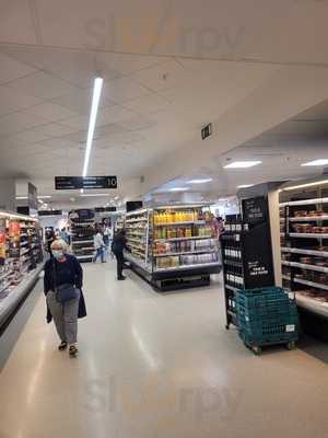 Marks & Spencer Cafe