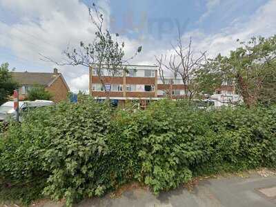 King Kebabs & Pizzas