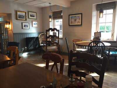 Parsons Collar Pub & Kitchen