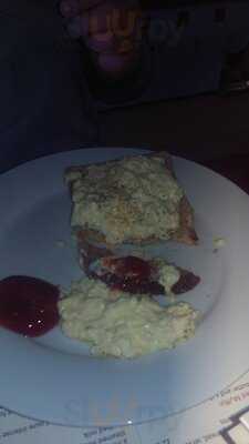 Cafe Dominic And Piccola Deli