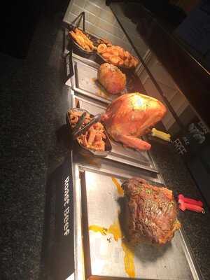 Red Lion Stonehouse Pizza And Carvery