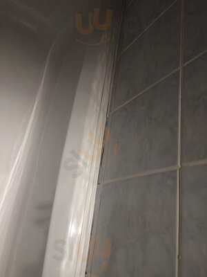 Halfway House Inn Country Lodge