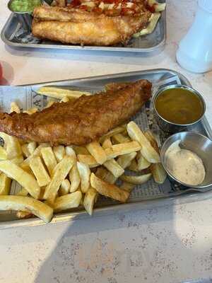 Makcari's Fish & Chips