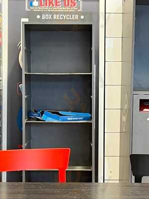 Domino's Pizza - St Austell