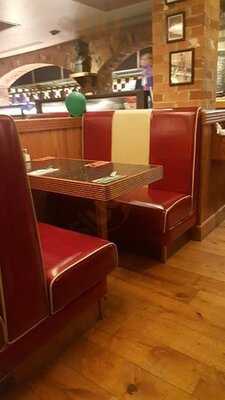 Frankie & Benny's
