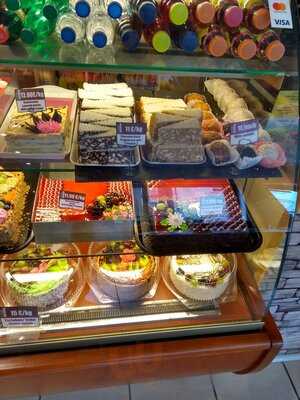 Diva's Cakes - Meskutes Skanestai