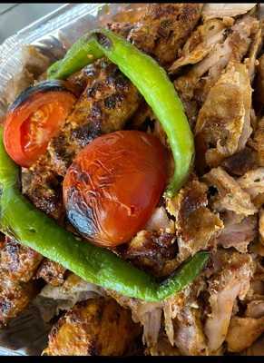 Family Pizza & Kebab House