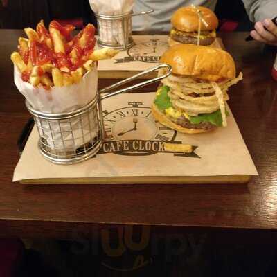 Cafe Clock