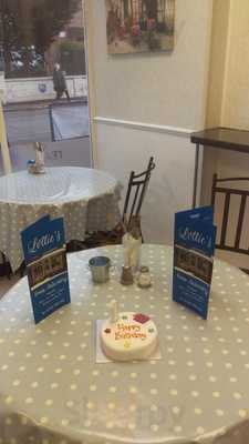 Lottie's Cafe