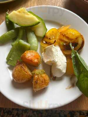 Applecross Walled Garden