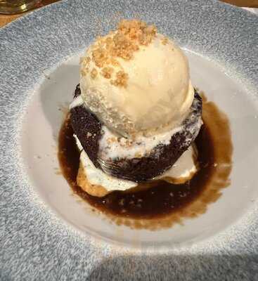 The Duke Of Cambridge, Tilford