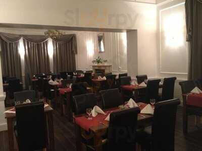 Mansfield Manor Restaurant