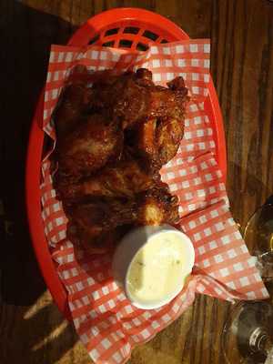 Victory Pub & Kitchen