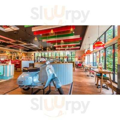 Victory Pub & Kitchen