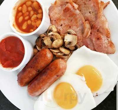 Canalside Coffee Shop