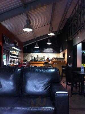 The Kona Coffee House