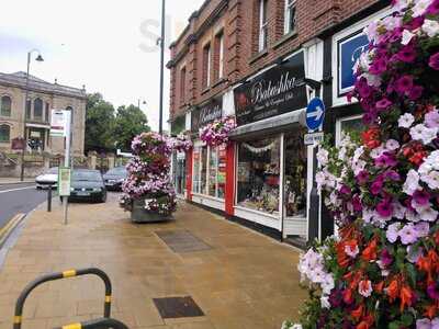 Babushka Russian & European Deli