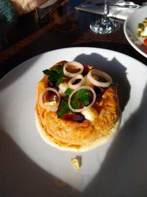 The Point Bar & Grill