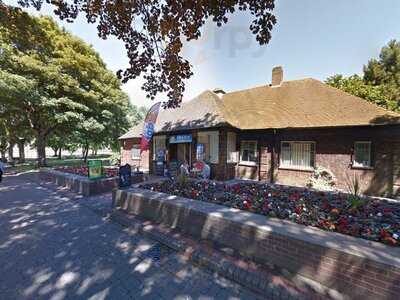 Pavilion Tea Rooms & Patio Cafe