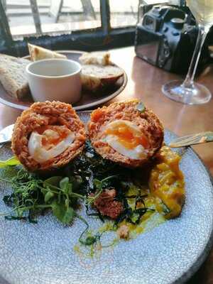 The Cheese Room Deli & Cafe