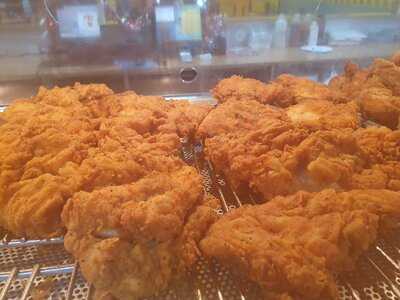 Caledonia Chicken And Ribs