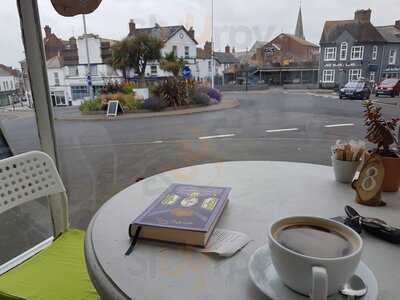 Infusion Art Cafe - Photo 8