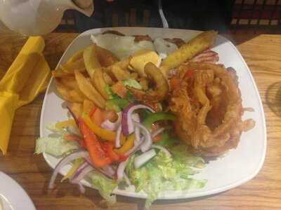 Crown & Anchor Bar And Restaurant