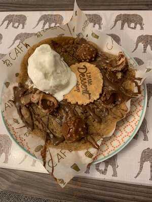 Little Dessert Shop Merry Hill