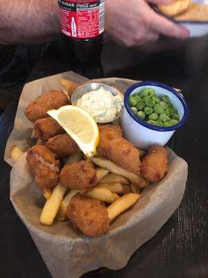 The Boathouse Bar & Restaurant