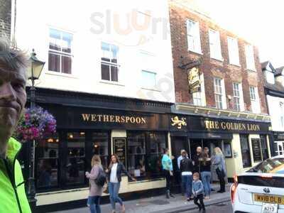 The Golden Lion - J D Wetherspoon