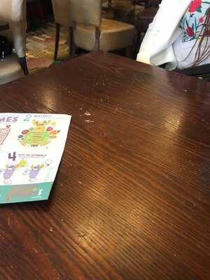 The Golden Lion - J D Wetherspoon