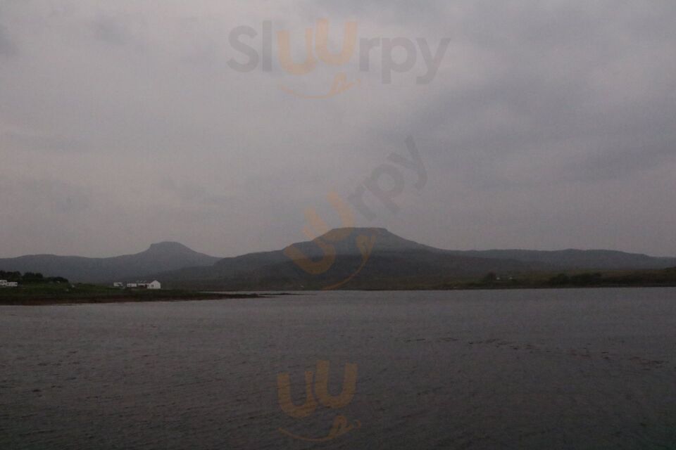 Dunvegan Prawn And Mussel Bar