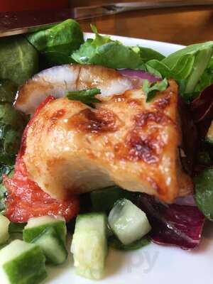 The Pier Pub & Restaurant