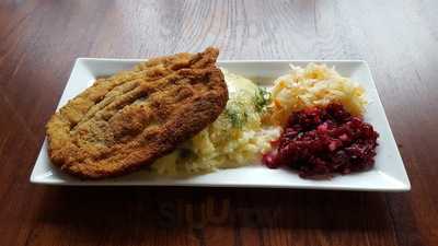 Cooltura Pub & Dining