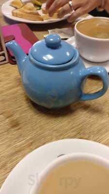 Matt's Bakery & Coffee Corner